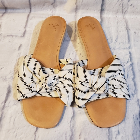 Joie size 39 - Picture 2 of 9